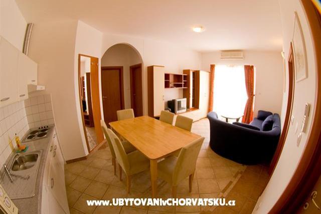 Apartments Pirovac – photo 13