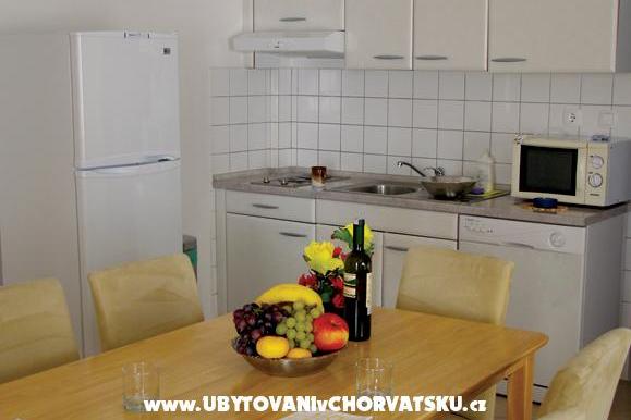 Apartments Pirovac – photo 4