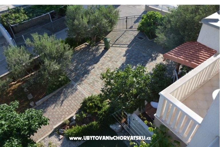 Apartments Biserka – photo 18