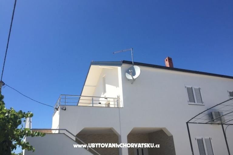 Memories – photo 6