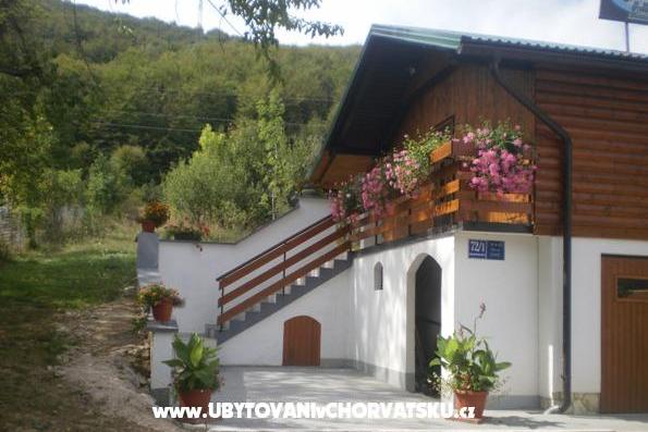 House Omorika – photo 2