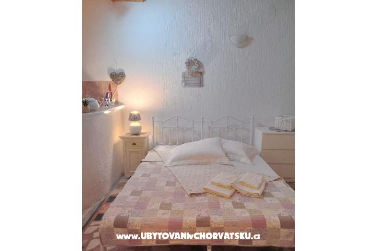Apartments Dražena Podgora – photo 2