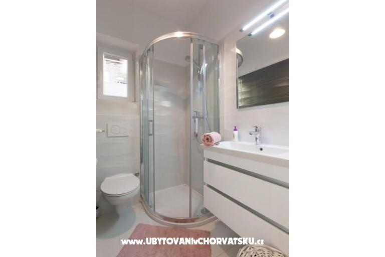 Apartments Ivandić Podgora – photo 14