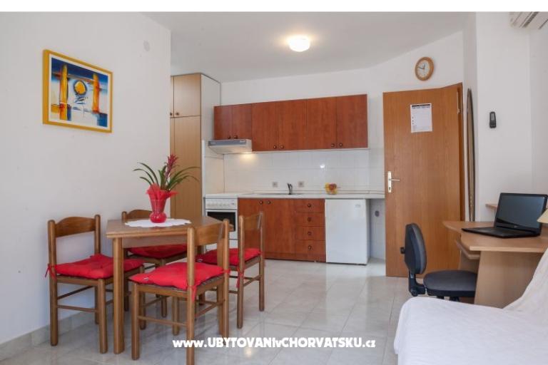 Apartments Lucijetić – photo 13