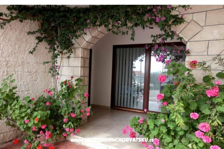 Apartments Vela – photo 12