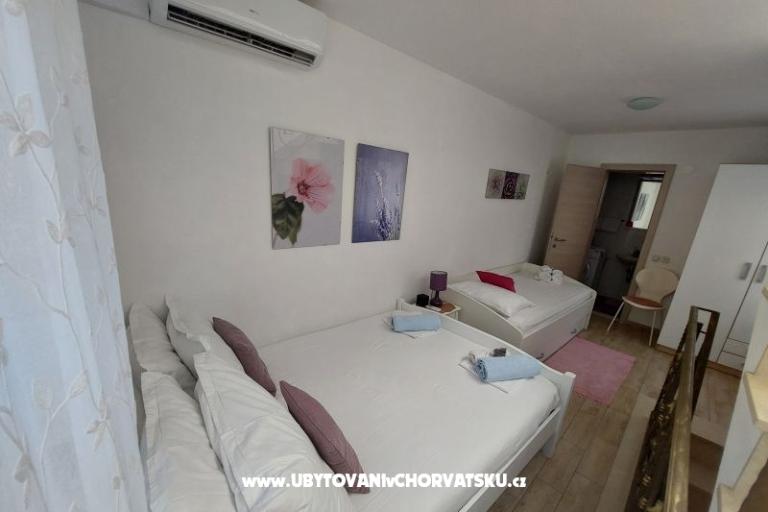 Sea Holiday House Drašnice – photo 30