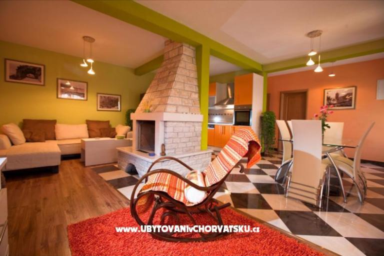 Villa Marija Apartments – photo 4