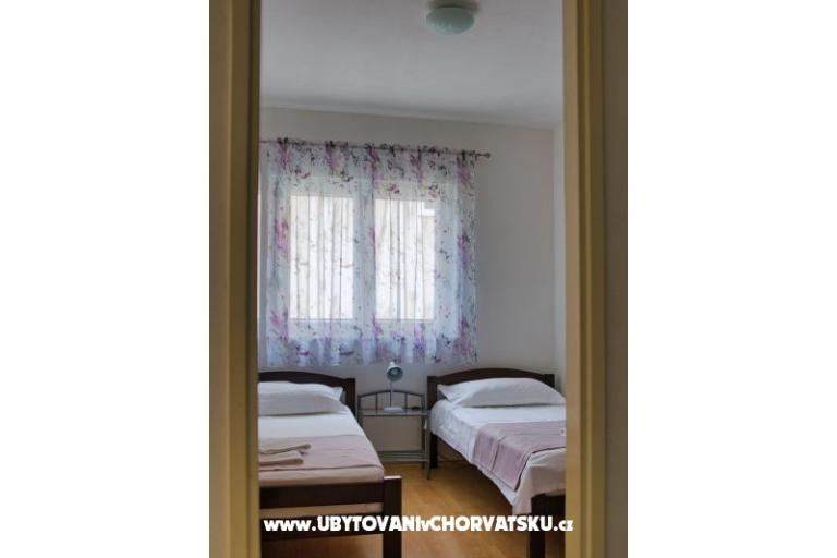 Apartments Zdravka – photo 11