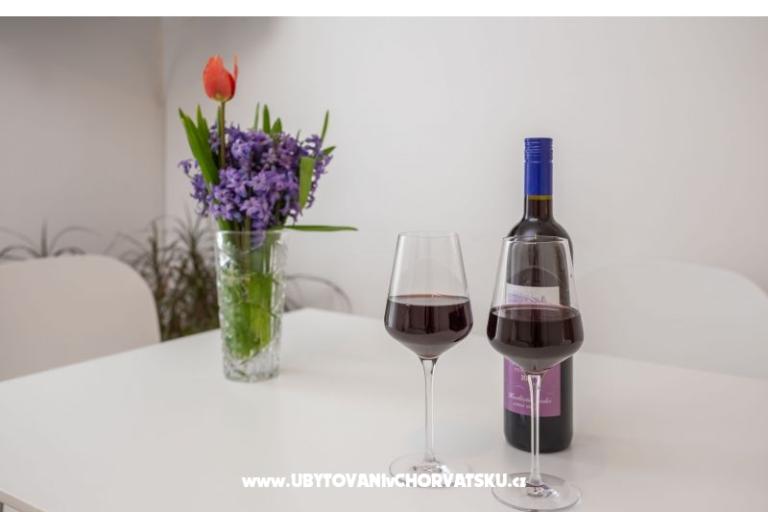 Apartments Zdravka – photo 15