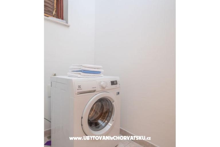 Apartments Zdravka – photo 16