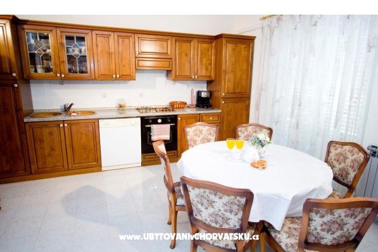 Apartment Pčelica Maja – photo 11