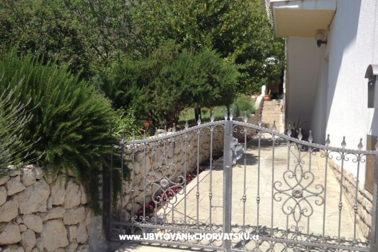 Apartments Curnić – photo 7