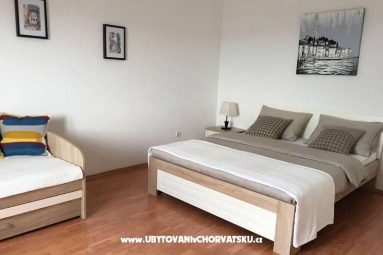 Apartments Curnić – photo 9
