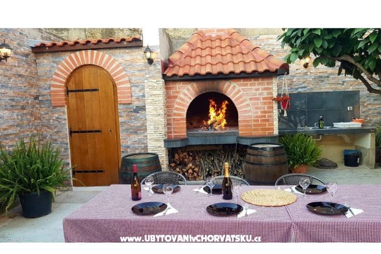 Apartments Dinko – photo 7