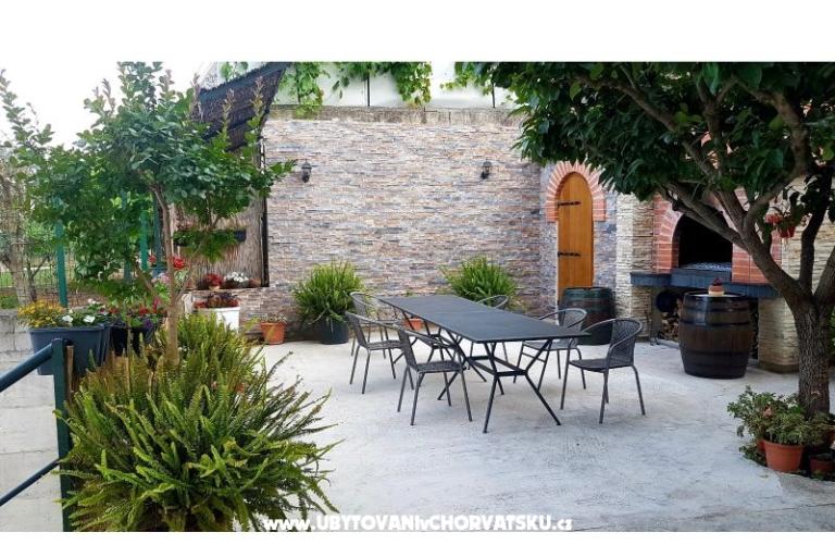 Apartments Dinko – photo 6