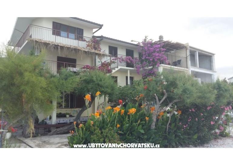 Apartments Jure – photo 8