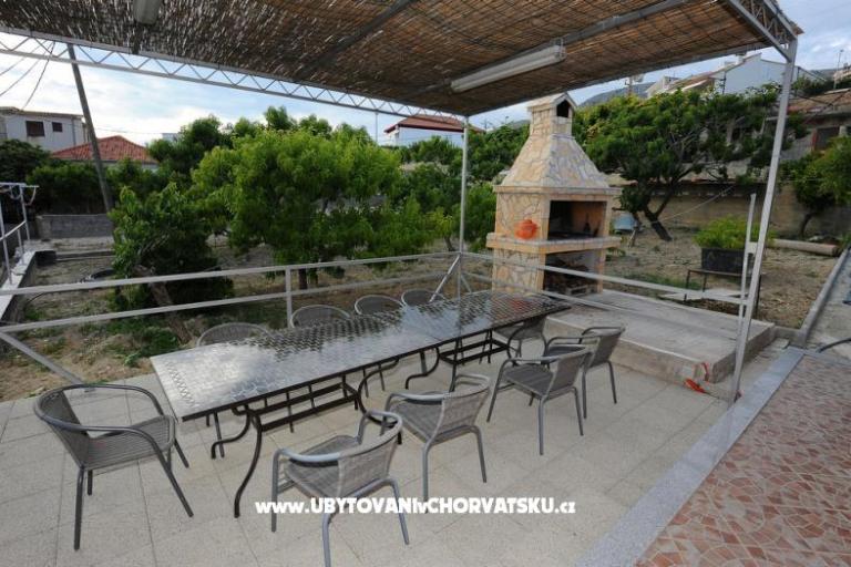 Apartments Marić Podstrana – photo 2