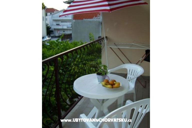 Villa with garden – photo 11