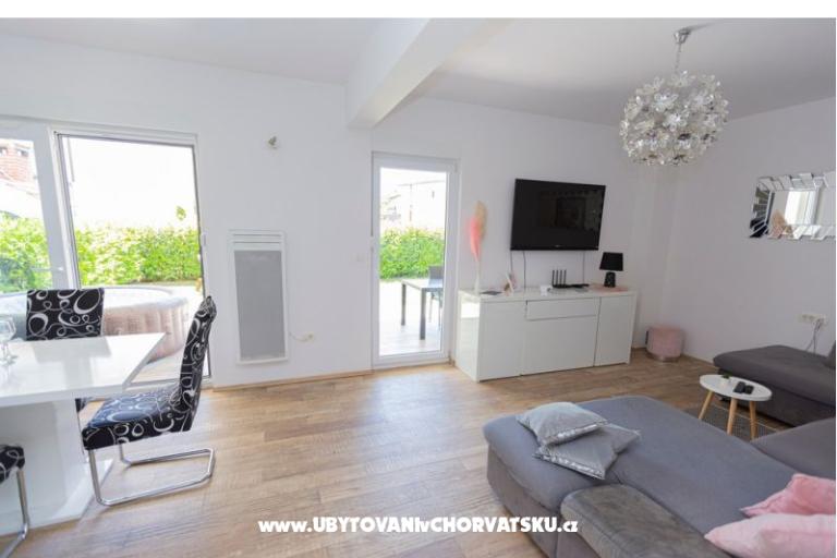 Apartment lux with garden – photo 13