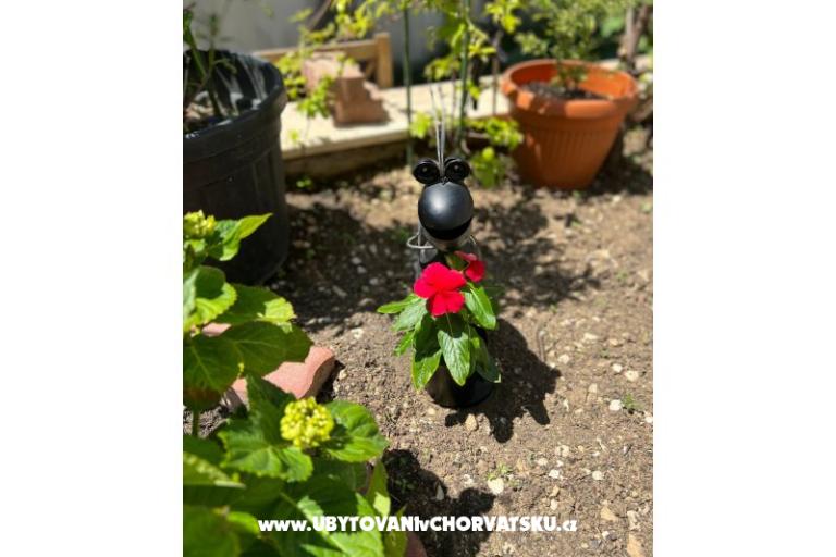 Apartment lux with garden – photo 19