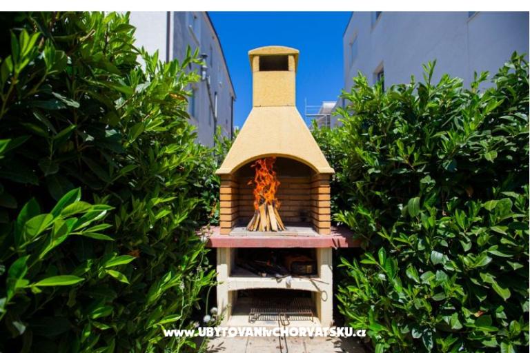 Apartment lux with garden – photo 22