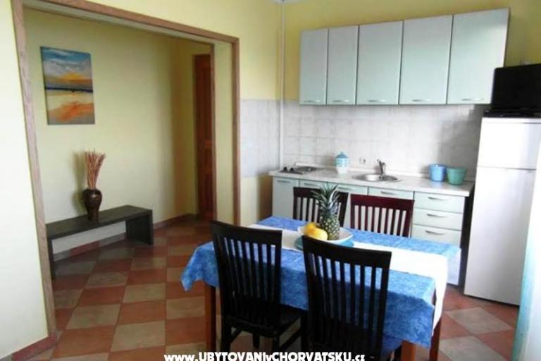 Apartments Podstrana – photo 7