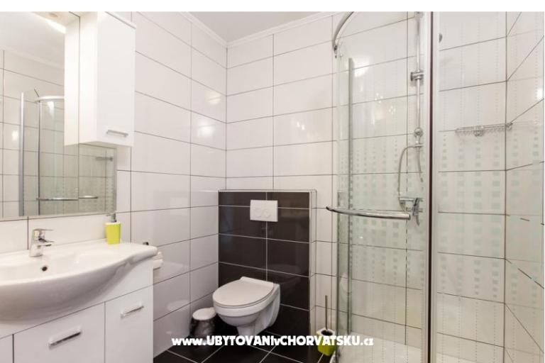 Apartments Knezovic – photo 13
