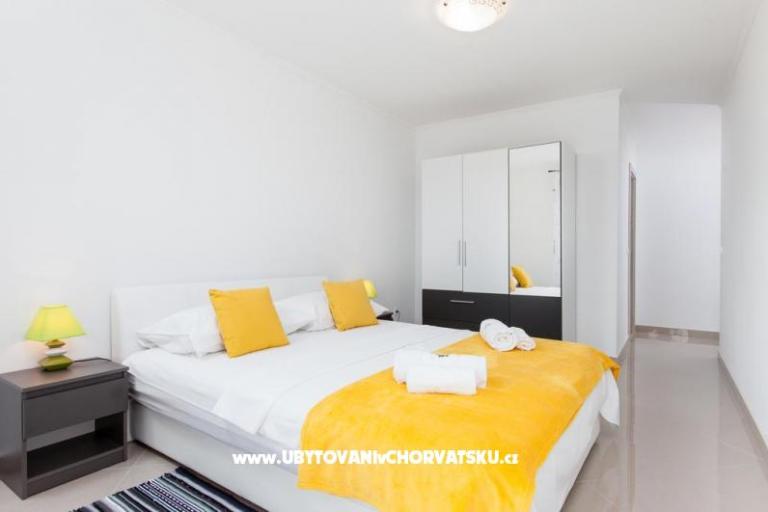 Apartments Knezovic – photo 2