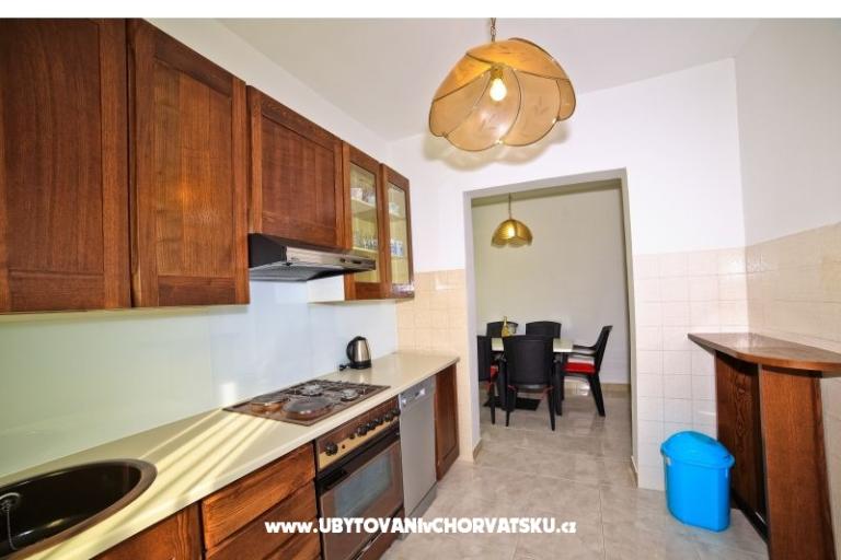 Apartments Lela – photo 10