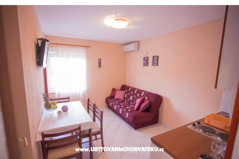 Apartments Mediterano – photo 14