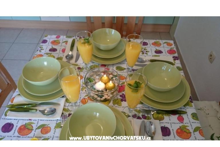 Apartments Mimoza – photo 15