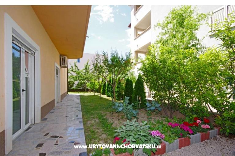 Apartments Orange House – photo 10