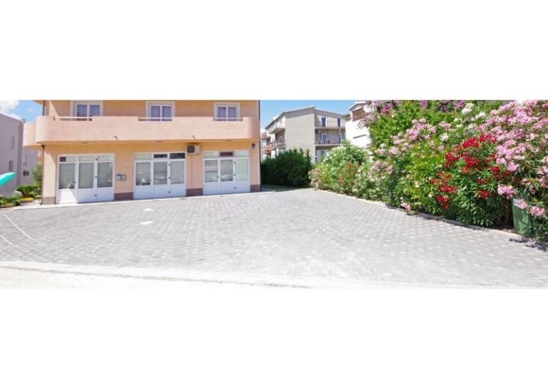 Apartments Orange House – photo 11