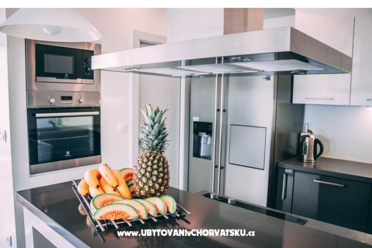 Apatman Ema – photo 3