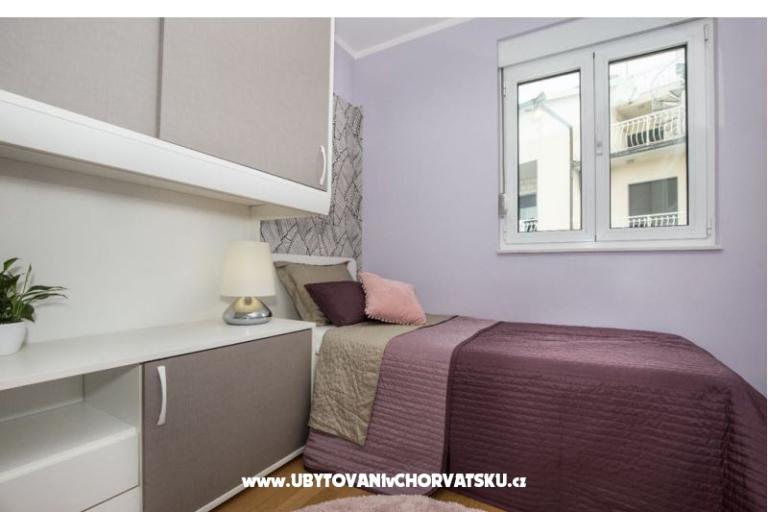 Bubbles Luxury Penthouse with jacuz – photo 9