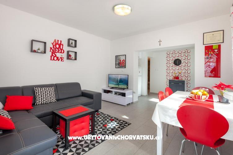 Apartments Leni – photo 3