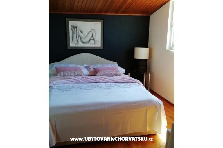 G- attic apartman – photo 3