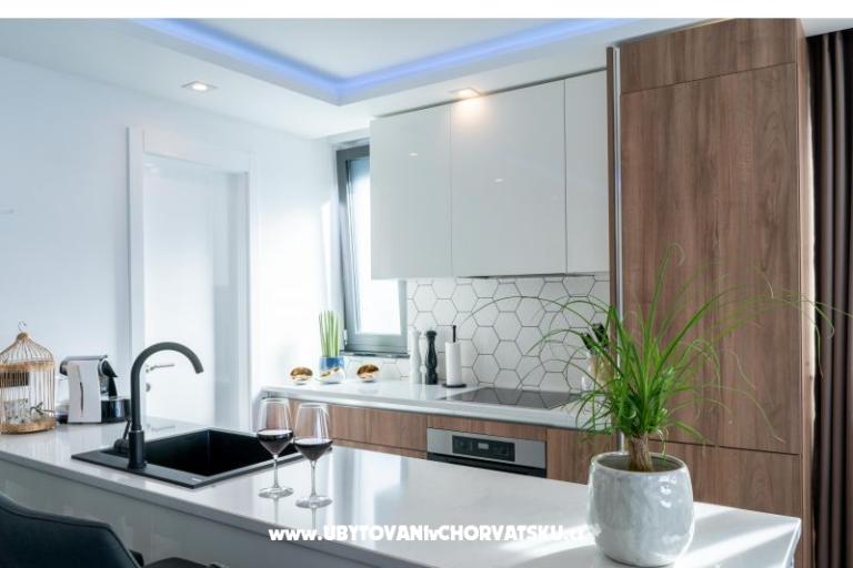 Vipo Prestige Apartments – photo 13