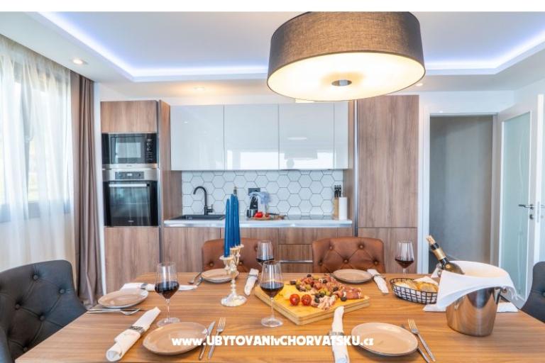 Vipo Prestige Apartments – photo 17