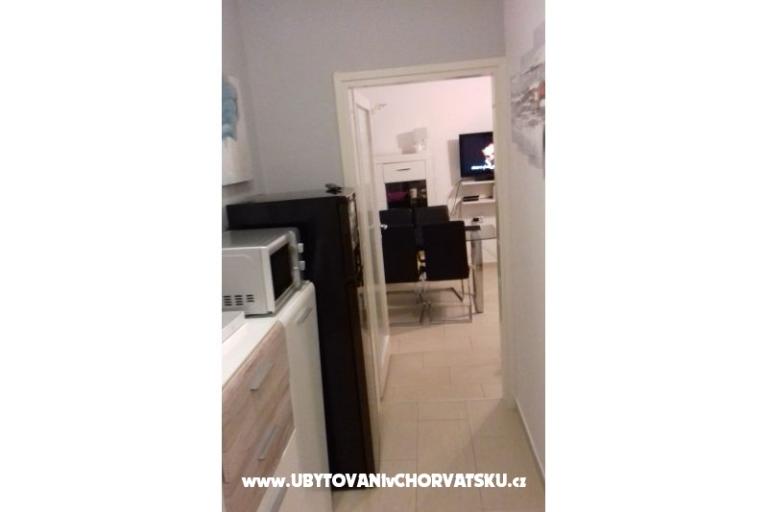 Apartment uz Plažu – photo 16