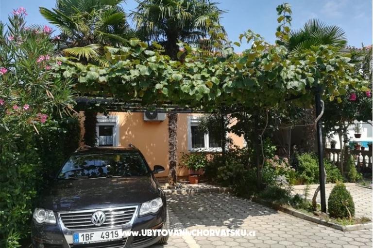 Apartments Lucija – photo 16