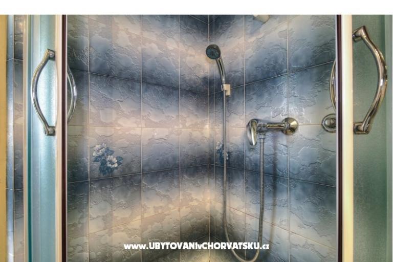 Apartments Suzi – photo 17