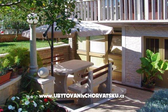 Apartments Tina – photo 4