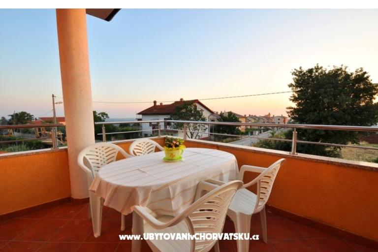 Apartments Zugan – photo 9