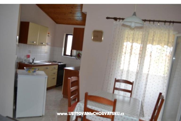 Apartments Lera – photo 11