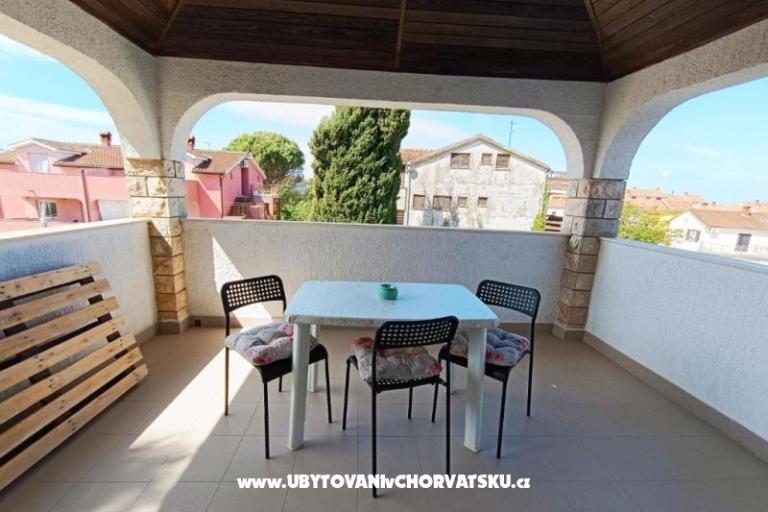 Casa Nostra – photo 3
