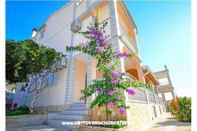 Apartments Ivana i Martina – photo 15