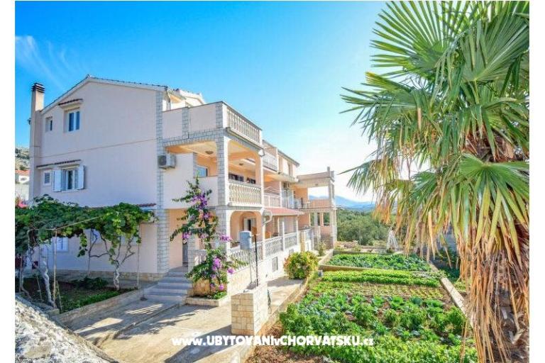 Apartments Ivana i Martina – photo 17