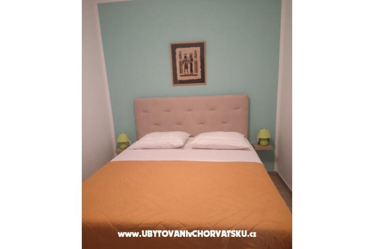 Apartments 10 metara od mora – photo 7