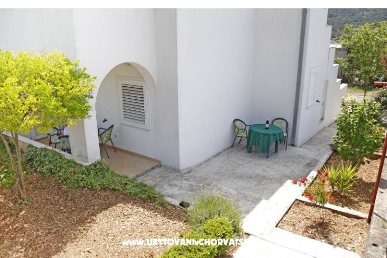 Apartments Matea – photo 2